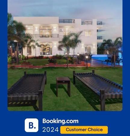 Eko Stay - Octagon Farms Villa Lonavala Esterno foto