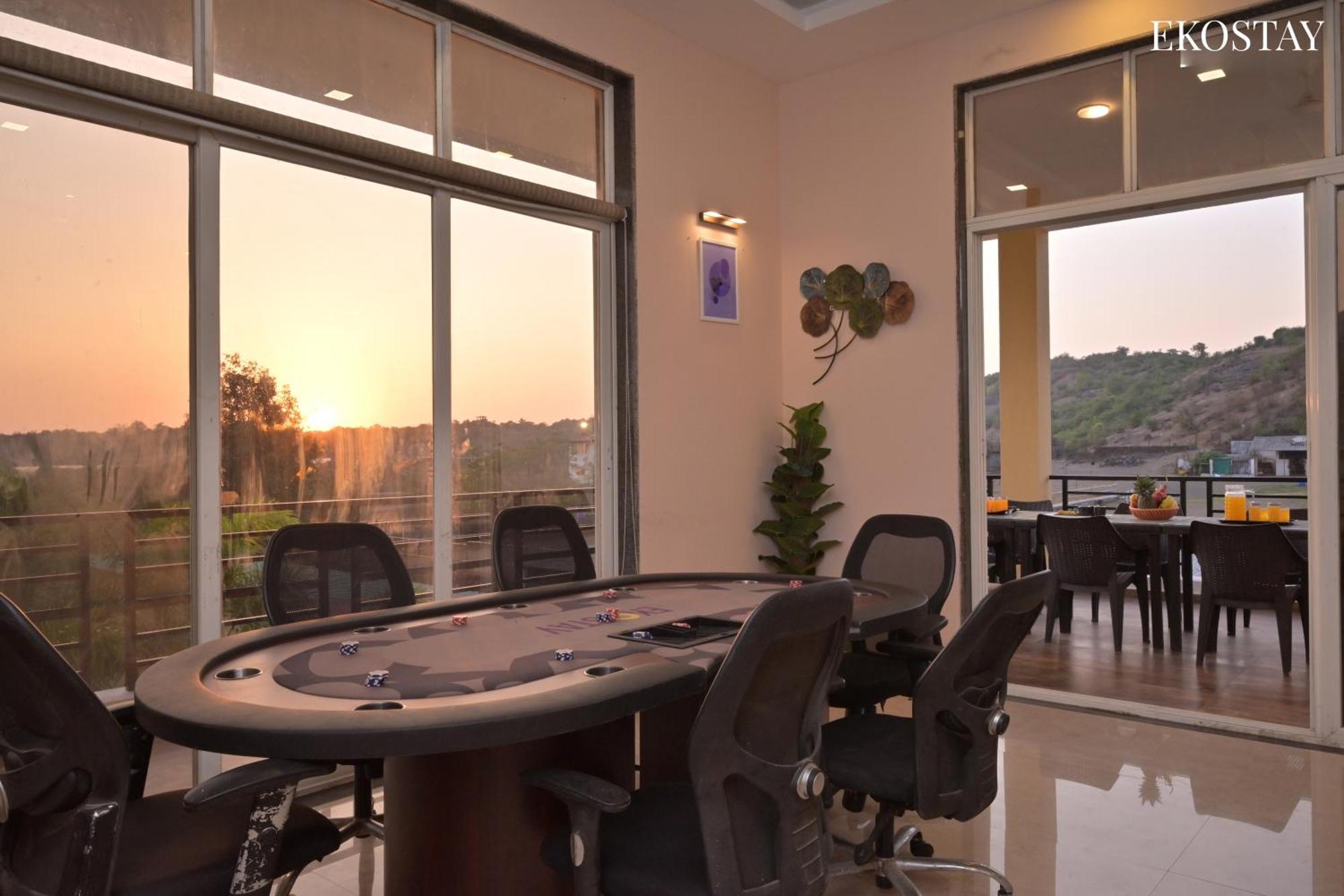 Eko Stay - Octagon Farms Villa Lonavala Esterno foto